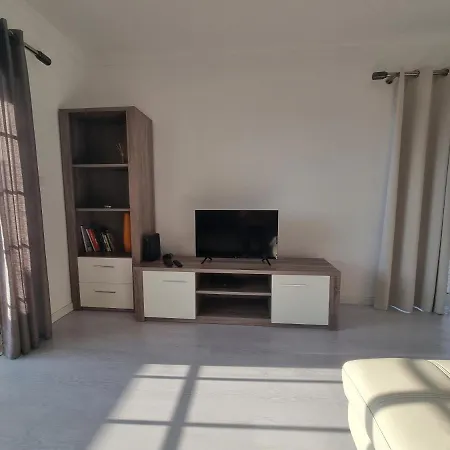 Apartamento Da Praia Com Jacuzzi Portimao